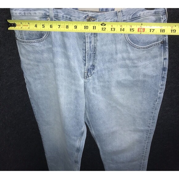 Everlane 90s Cheeky Straight Jean 33 Ankle Straight Vintage Sunbleached Blue ** - Picture 2 of 16